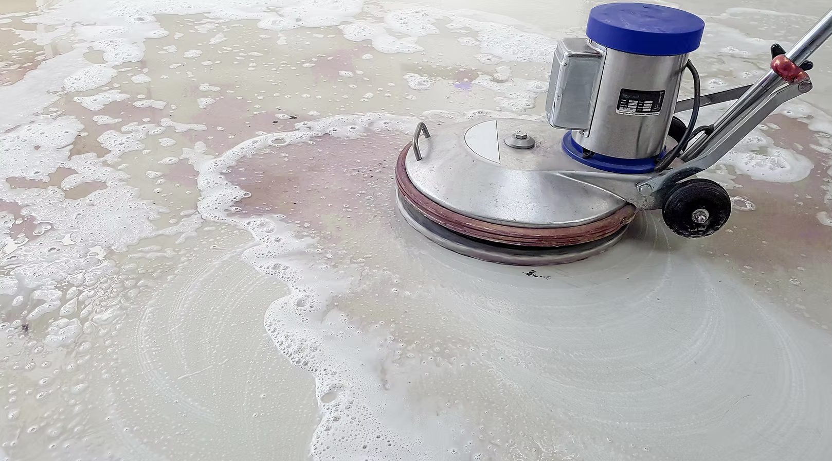 Floor care and maintenance Mandarin